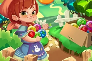 Niña sonriente sosteniendo dulces coloridos junto a una caja llena de ellos en un camino con árboles