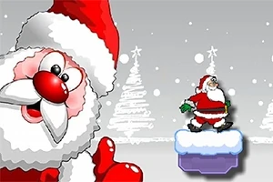 Santa Claus sonriente con traje rojo y barba blanca junto a una versión pequeña de sí mismo sobre una plataforma cubierta de nieve, con árboles de Navidad al fondo
