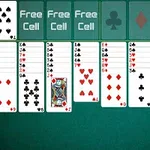 Cartas de juego distribuidas en columnas y filas sobre un fondo verde