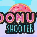 Texto de Donut Shooter con un fondo de dona rosa y cielo azul