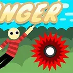 Ilustración de un personaje columpiándose de una cuerda junto a una sierra circular roja sobre un fondo de vegetación y cielo azul con la palabra Hanger en la parte superior