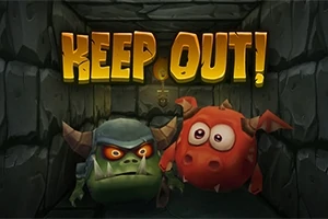 Dos criaturas caricaturescas, una verde y otra roja, en un pasillo de piedra con la frase KEEP OUT!