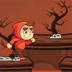Personaje con sudadera roja corriendo en un paisaje oscuro con árboles secos y un cuervo observando