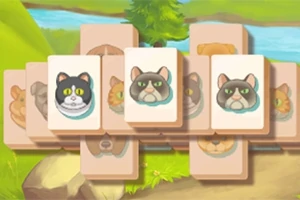 Piezas de juego de mesa con ilustraciones de caras de gatos sobre un fondo natural