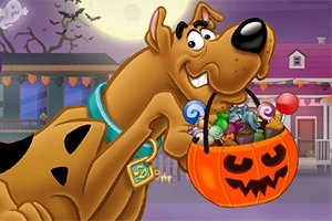 Un perro caricaturesco sonríe mientras sostiene una calabaza de Halloween llena de dulces, con un fondo nocturno y decoraciones de casas